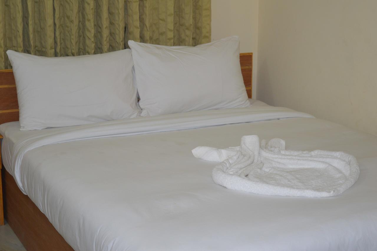 Hill Tower Hotel & Resort Кокс Базар Екстериор снимка