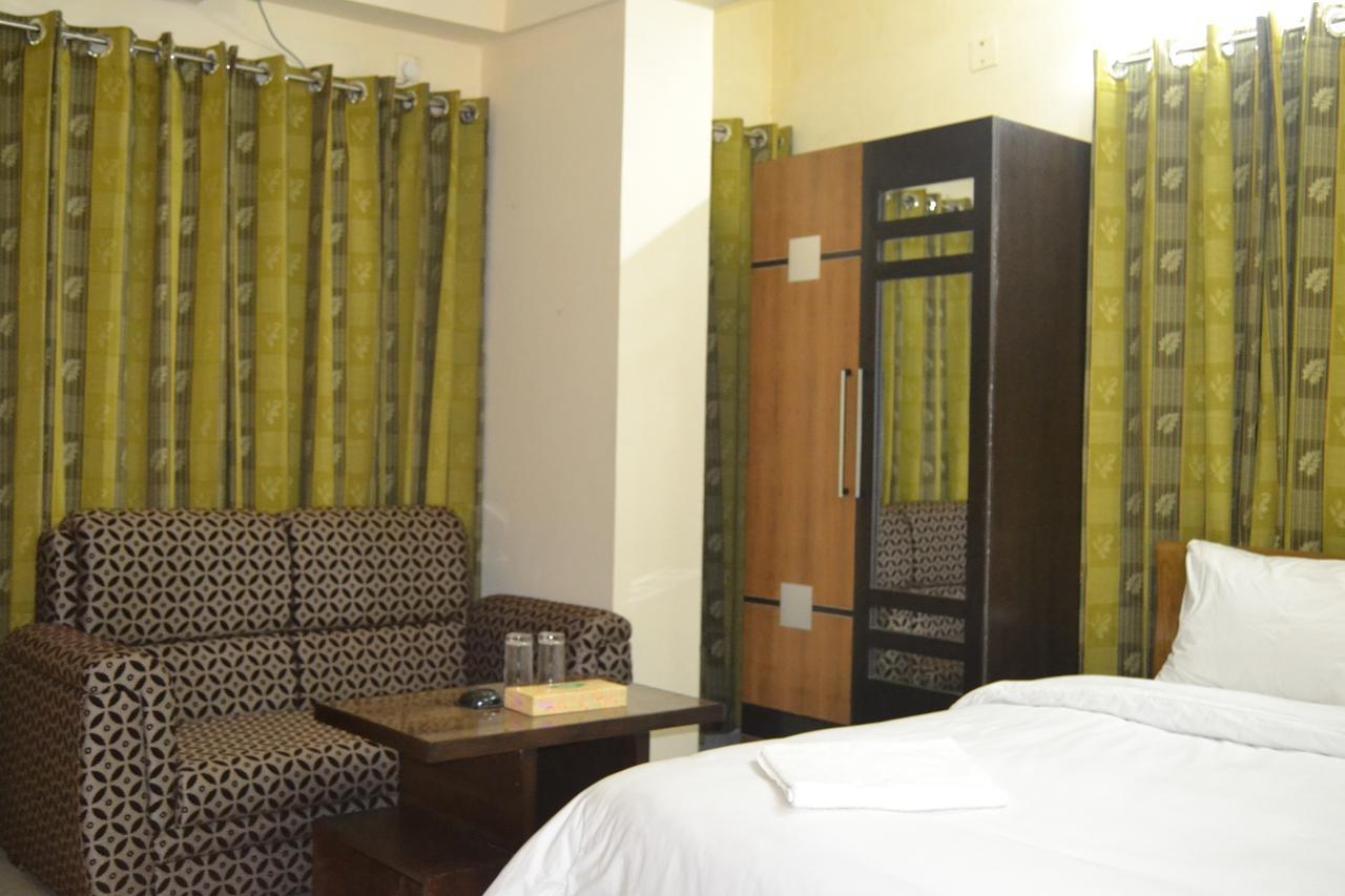Hill Tower Hotel & Resort Кокс Базар Екстериор снимка