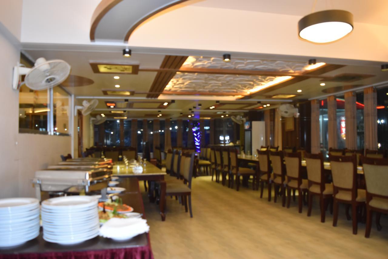 Hill Tower Hotel & Resort Кокс Базар Екстериор снимка
