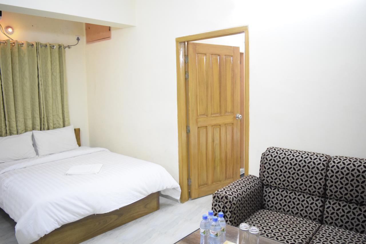 Hill Tower Hotel & Resort Кокс Базар Екстериор снимка