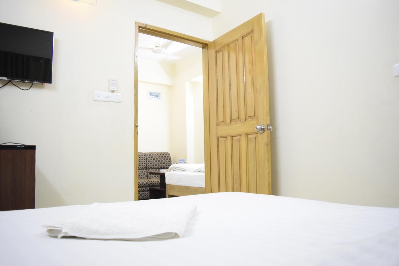 Hill Tower Hotel & Resort Кокс Базар Екстериор снимка