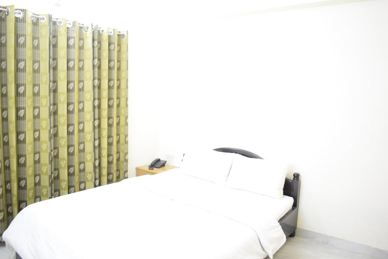 Hill Tower Hotel & Resort Кокс Базар Екстериор снимка